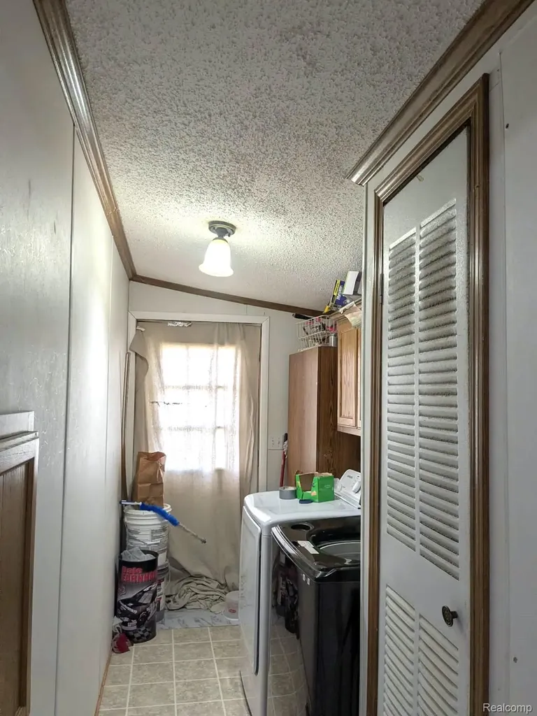 5554 N Sauble Lake Drive Sauble Township MI 49644
