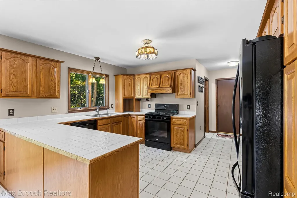 892 W Barnes Lake Road Deerfield Township MI 48421