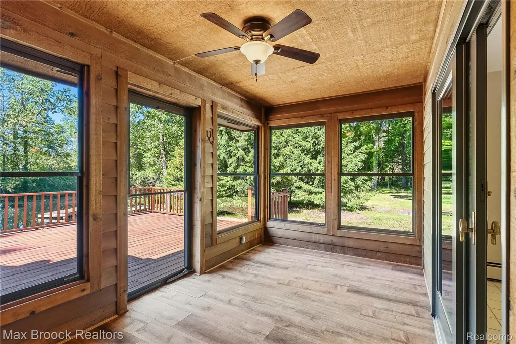 892 W Barnes Lake Road Deerfield Township MI 48421