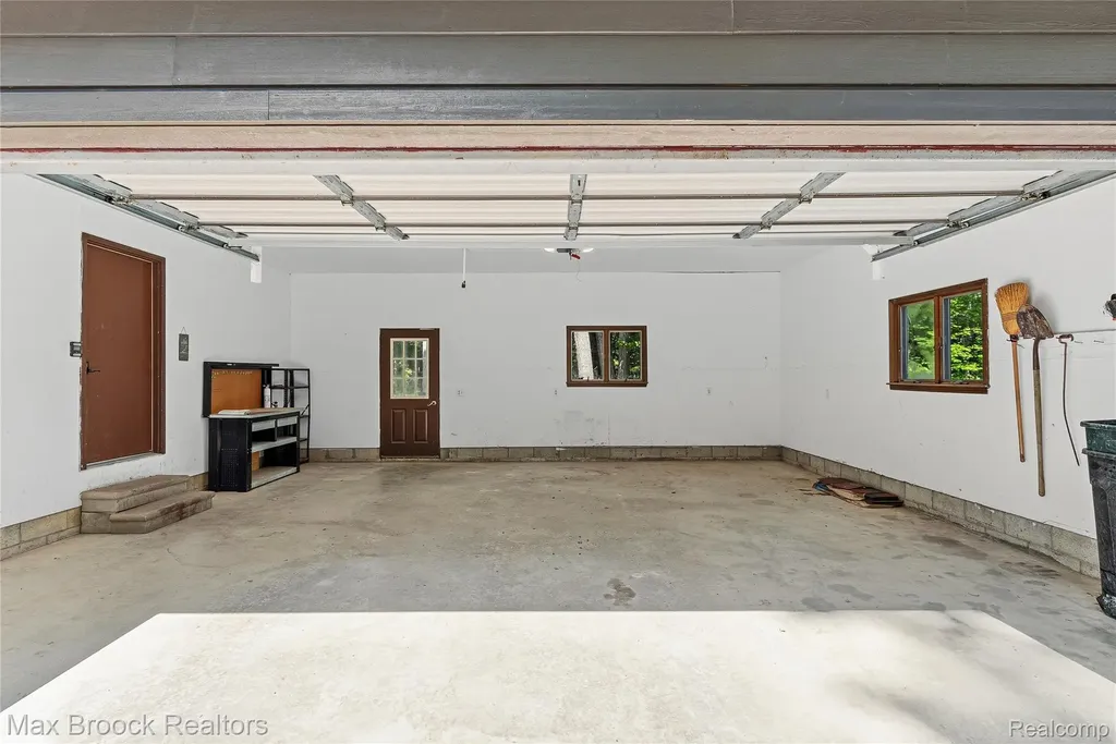 892 W Barnes Lake Road Deerfield Township MI 48421