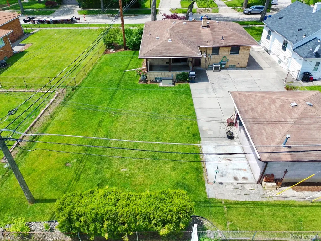 6532 Rockdale Street Dearborn Heights City MI 48127