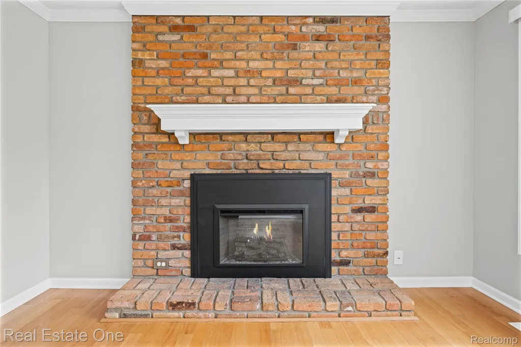 9503 Edward Drive Brighton Township MI 48114