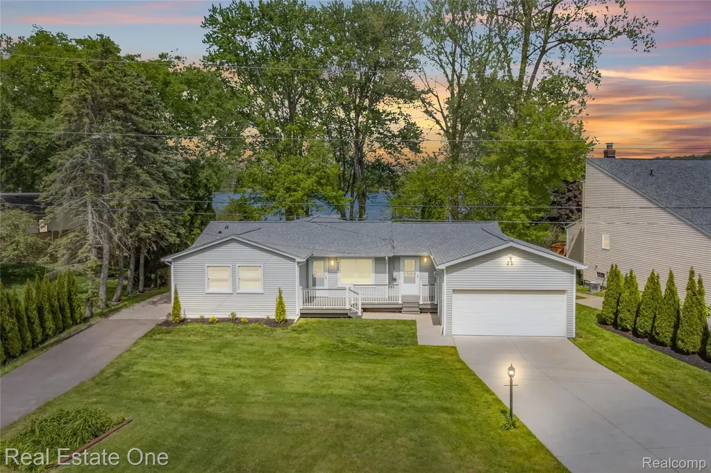 9503 Edward Drive Brighton Township MI 48114