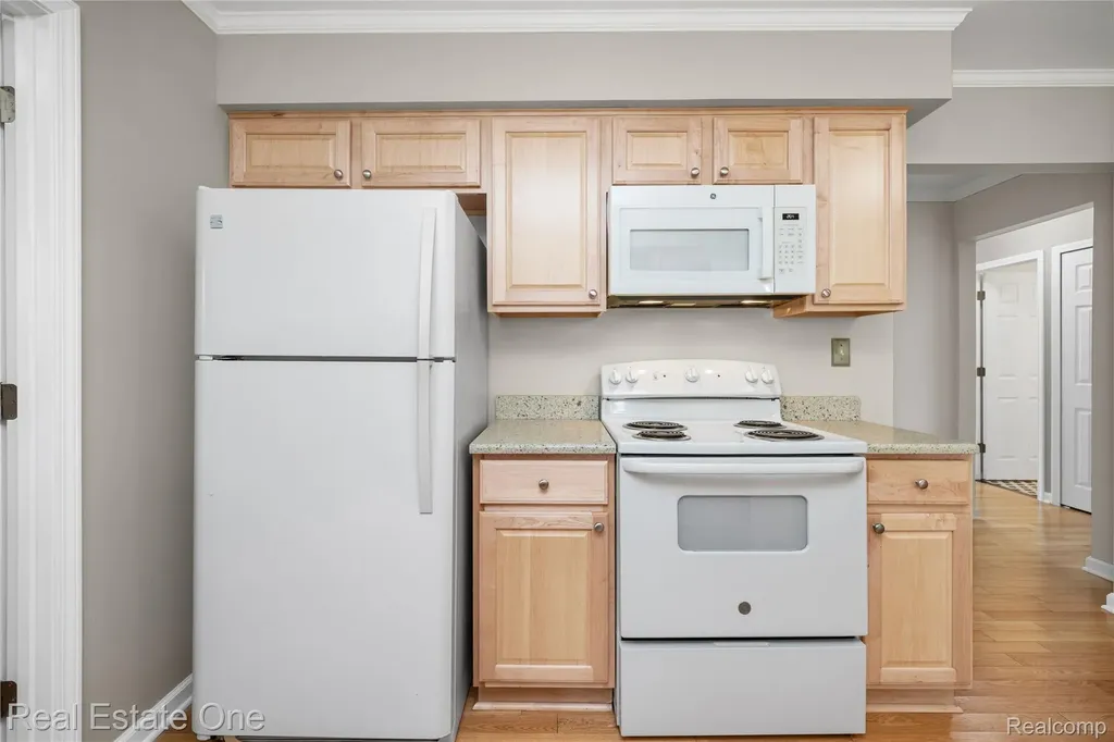 9503 Edward Drive Brighton Township MI 48114