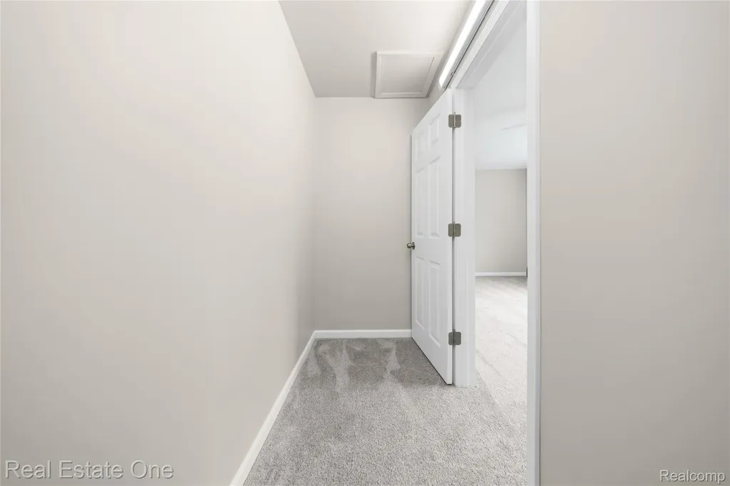 9503 Edward Drive Brighton Township MI 48114