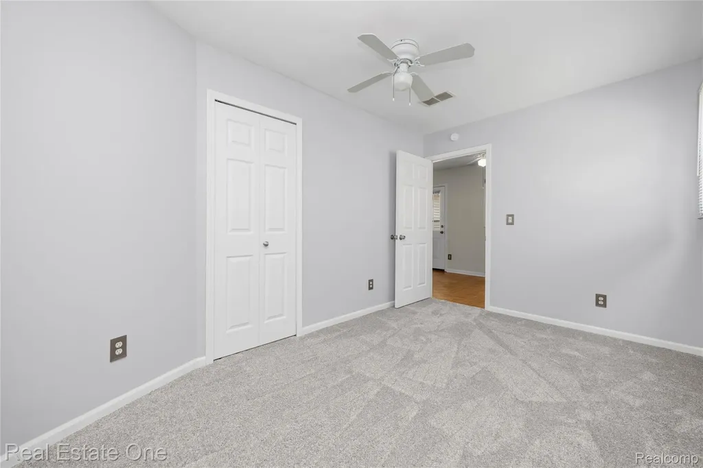 9503 Edward Drive Brighton Township MI 48114