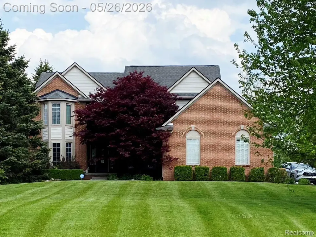 1802 Mist Wood Drive Howell Township MI 48843