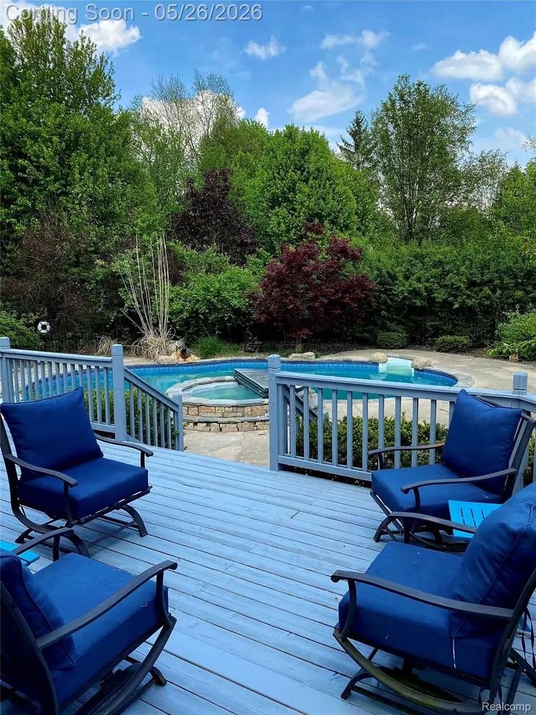 1802 Mist Wood Drive Howell Township MI 48843