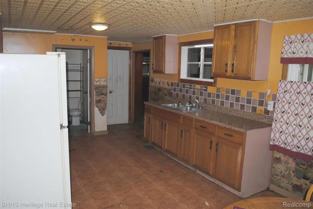 4080 Potts Road Handy Township MI 48836