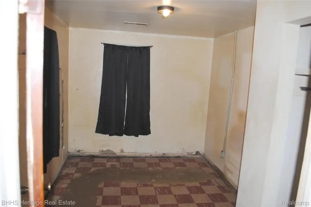 4080 Potts Road Handy Township MI 48836