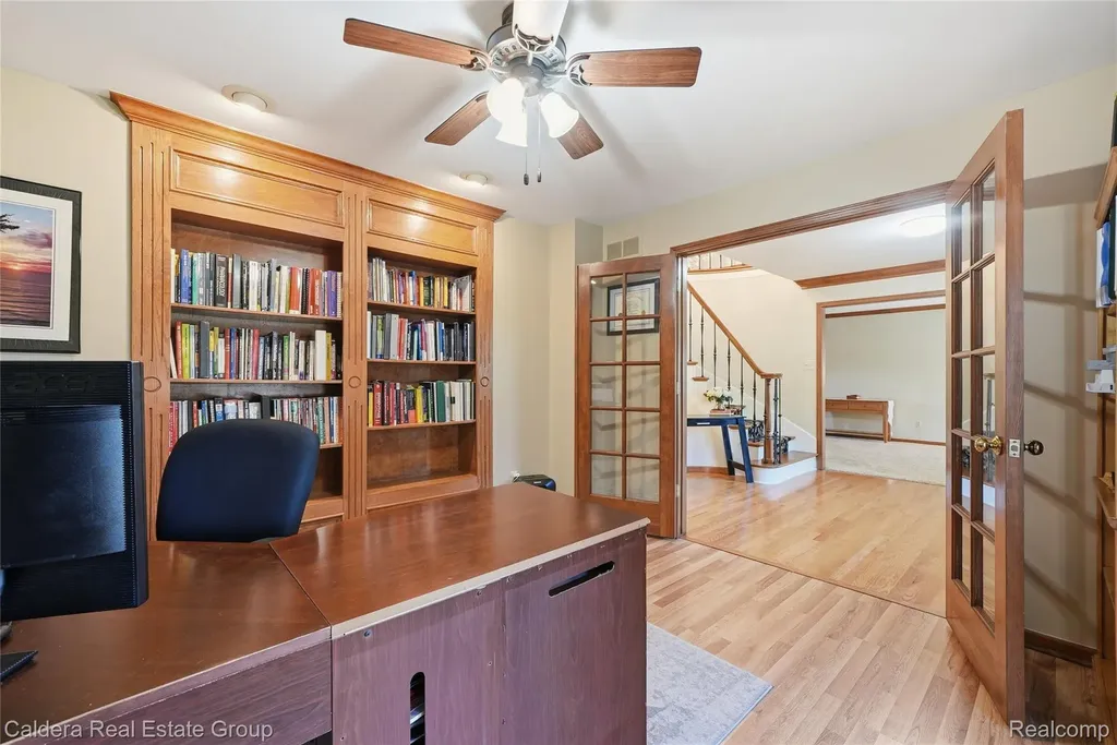8915 Chestnut Run Drive Shelby Charter Township MI 48317