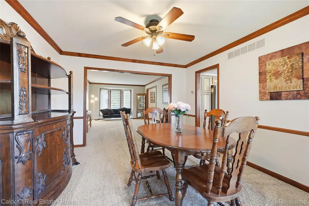 8915 Chestnut Run Drive Shelby Charter Township MI 48317
