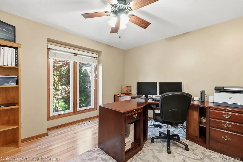 8915 Chestnut Run Drive Shelby Charter Township MI 48317