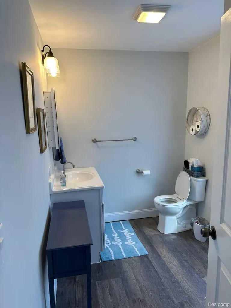 310 W Court Street Ludington City MI 49431