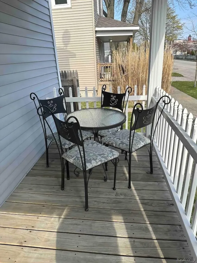 310 W Court Street Ludington City MI 49431