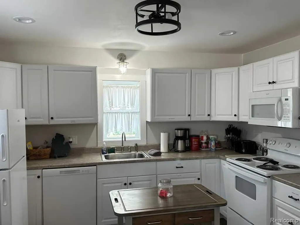 310 W Court Street Ludington City MI 49431