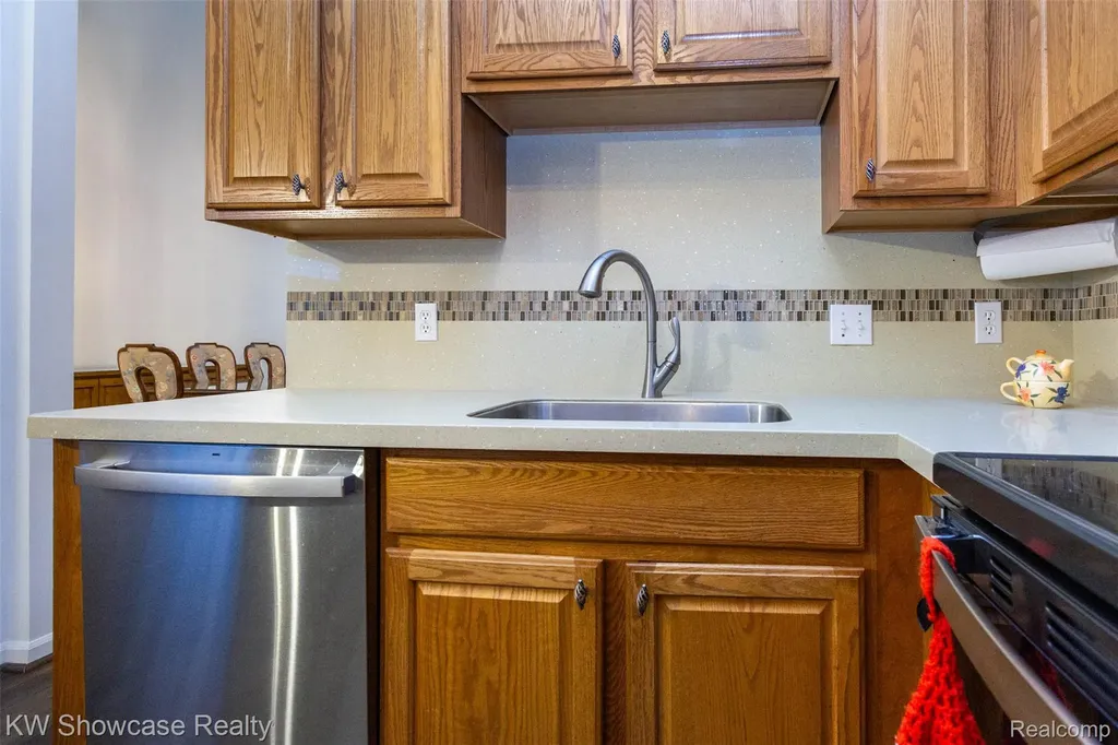 5726 Pinecroft Court Independence Charter Township MI 48346