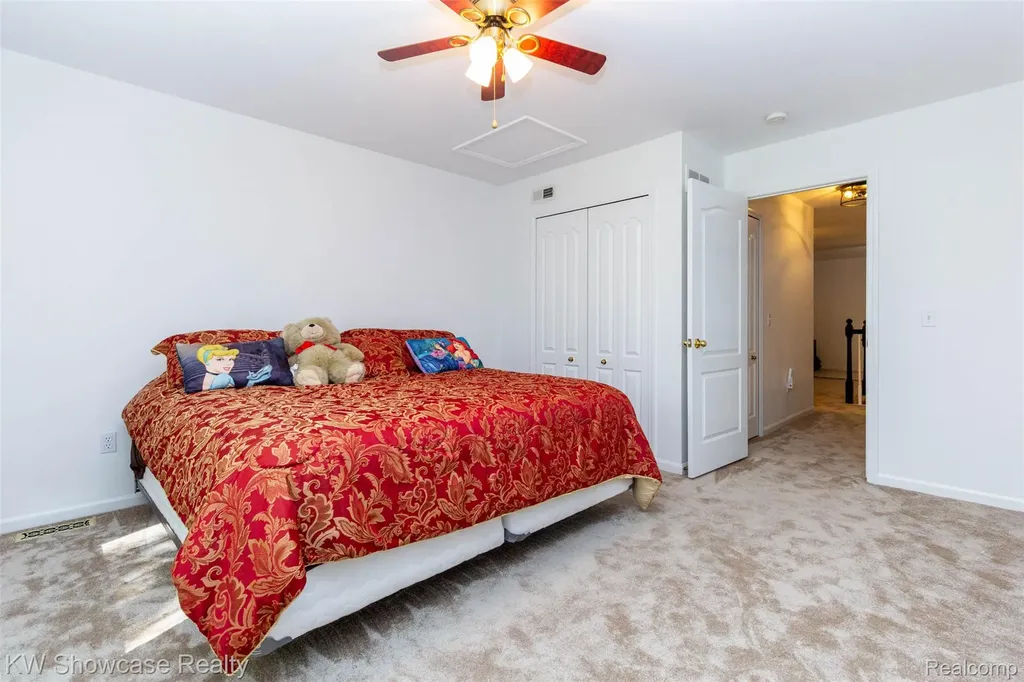 5726 Pinecroft Court Independence Charter Township MI 48346