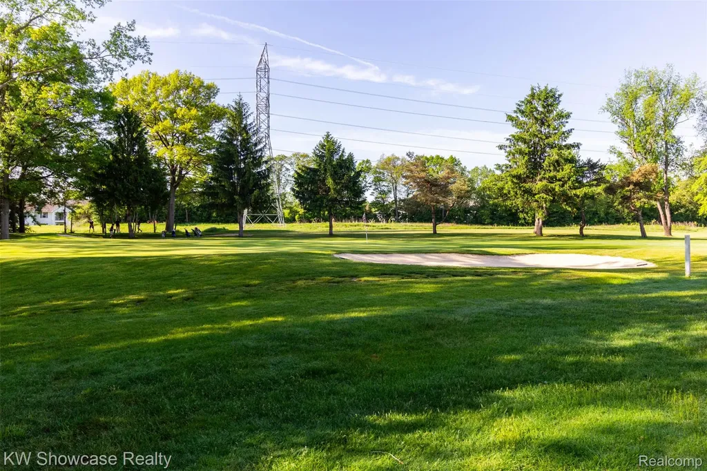 5726 Pinecroft Court Independence Charter Township MI 48346