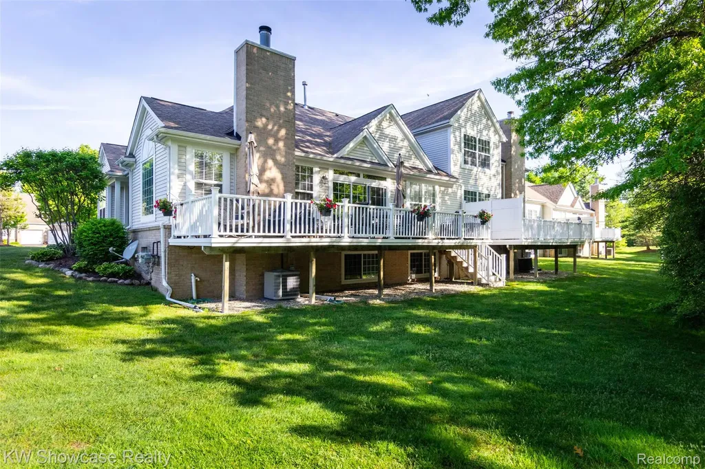 5726 Pinecroft Court Independence Charter Township MI 48346