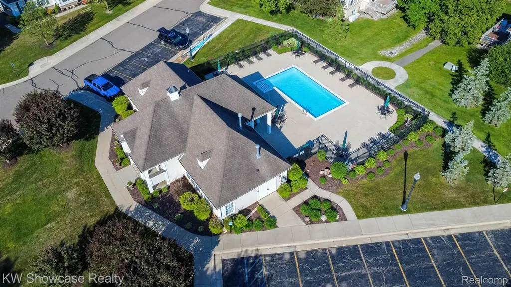 5726 Pinecroft Court Independence Charter Township MI 48346
