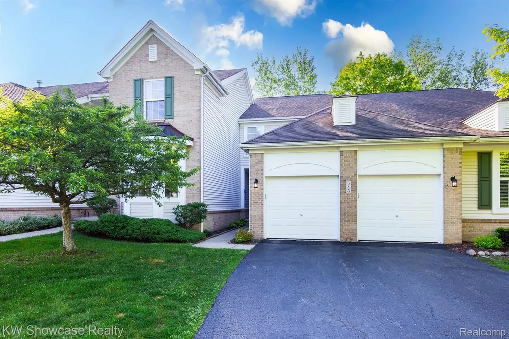 5726 Pinecroft Court Independence Charter Township MI 48346