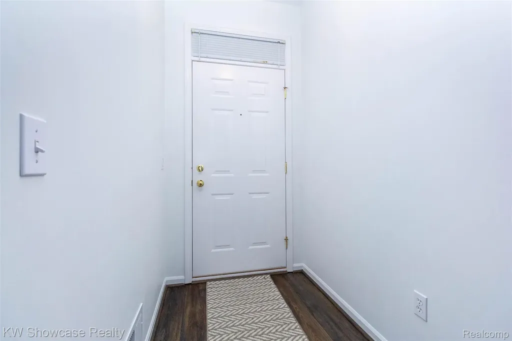 5726 Pinecroft Court Independence Charter Township MI 48346