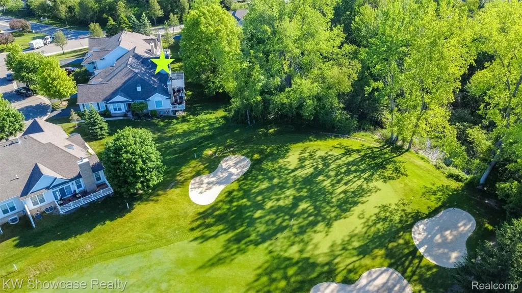 5726 Pinecroft Court Independence Charter Township MI 48346