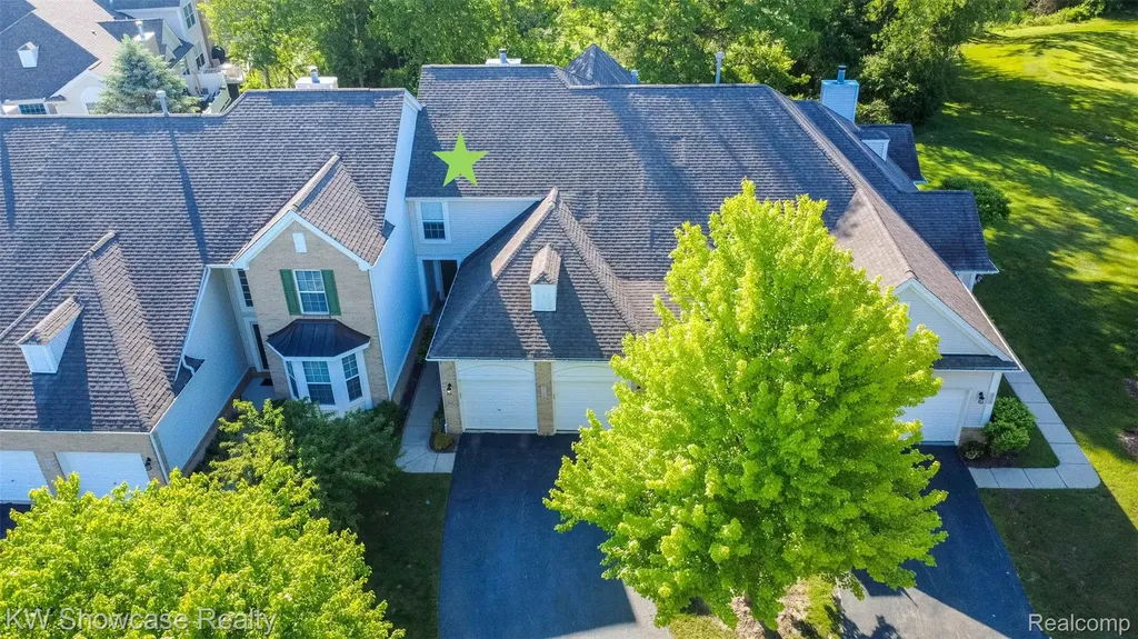 5726 Pinecroft Court Independence Charter Township MI 48346