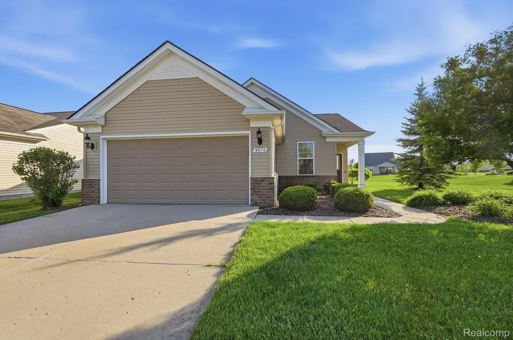 9370 Sand Hill Drive Grand Blanc Charter Township MI 48439