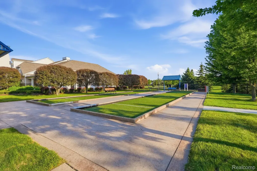 9370 Sand Hill Drive Grand Blanc Charter Township MI 48439