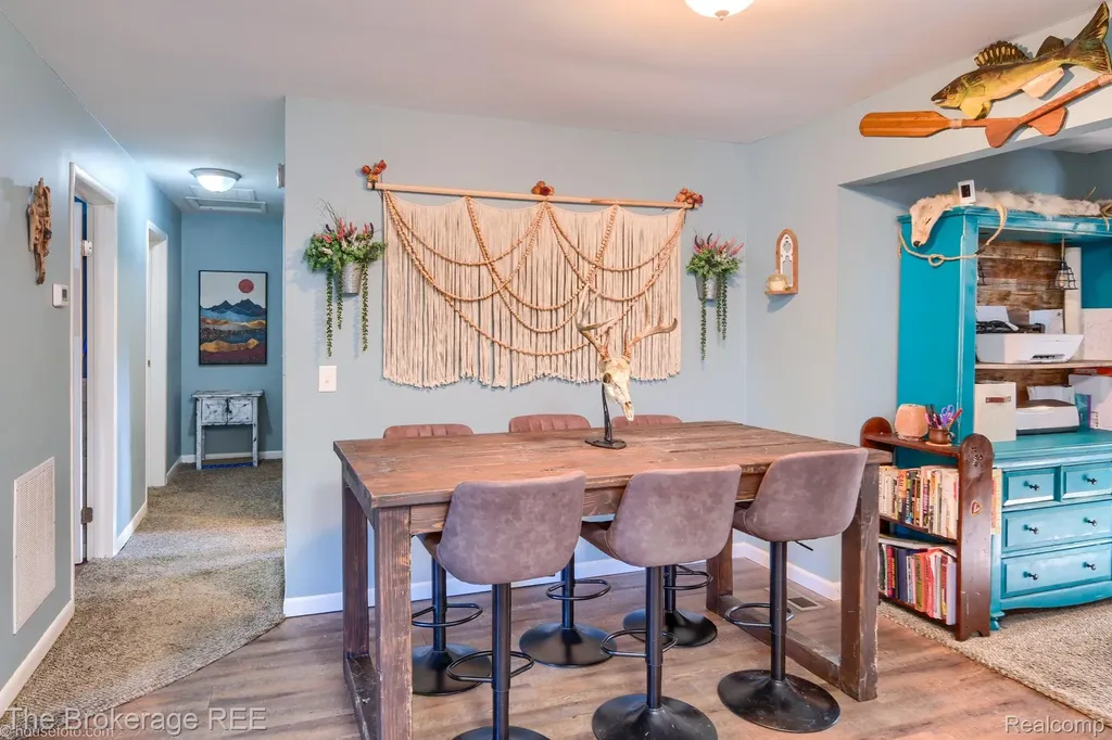 6288 Porter Road Grand Blanc Charter Township MI 48439