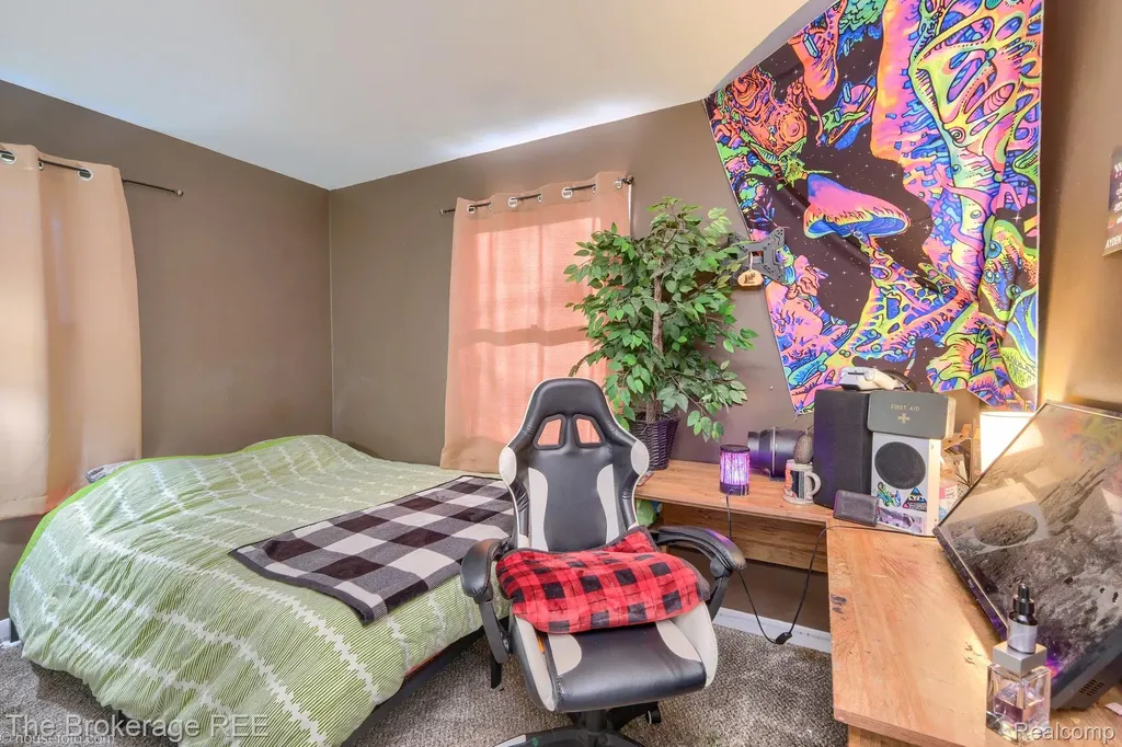6288 Porter Road Grand Blanc Charter Township MI 48439