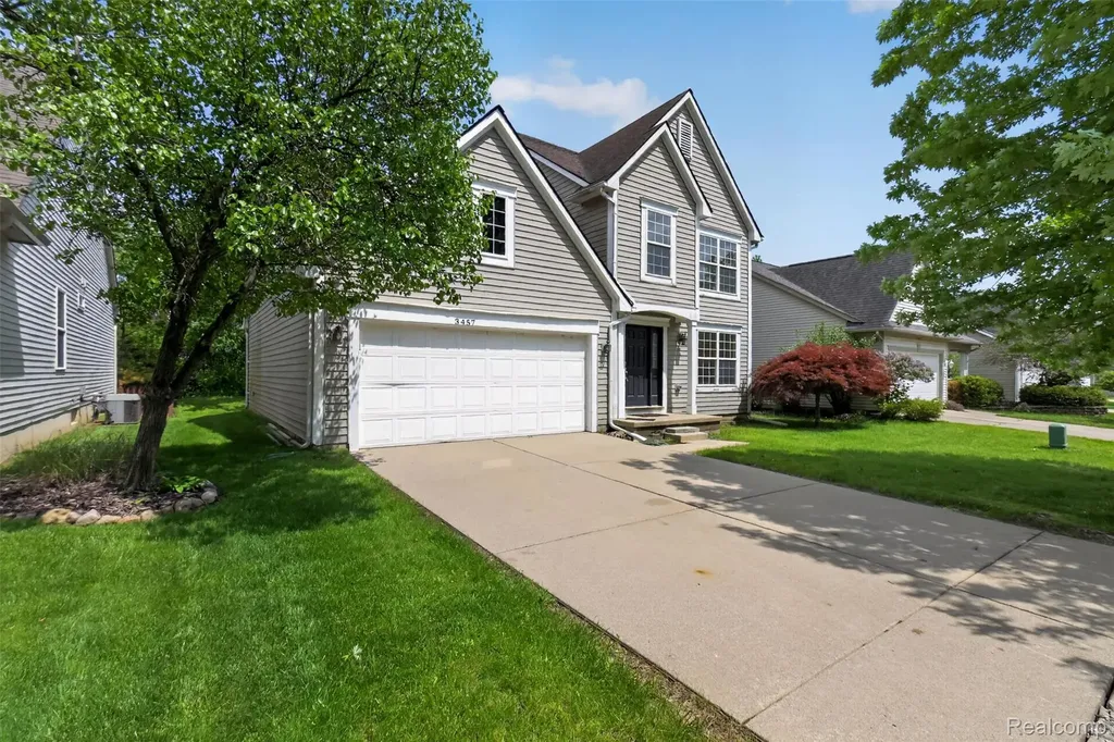 3457 Ashburnam Ann Arbor City MI 48105