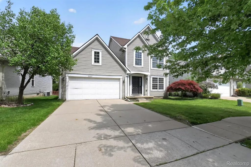 3457 Ashburnam Ann Arbor City MI 48105
