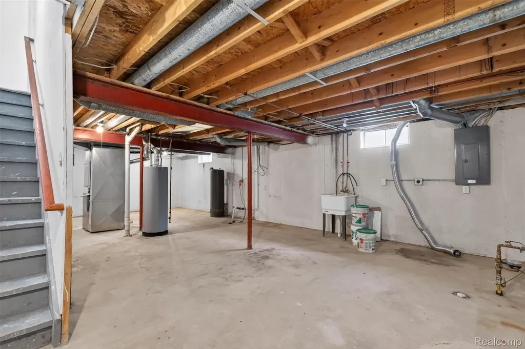 3457 Ashburnam Ann Arbor City MI 48105