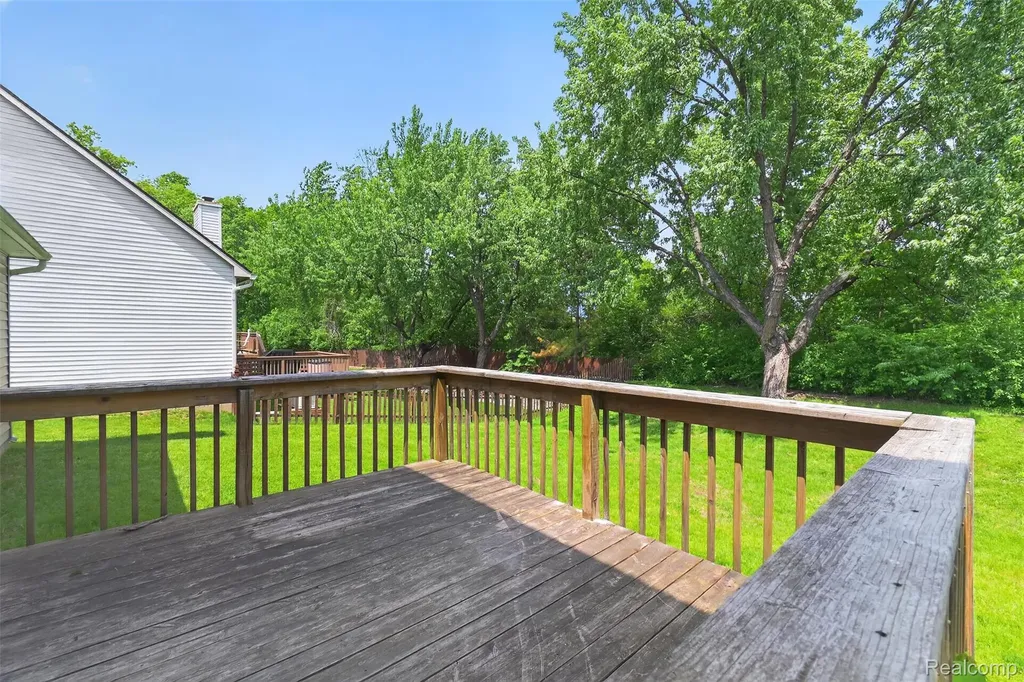 3457 Ashburnam Ann Arbor City MI 48105