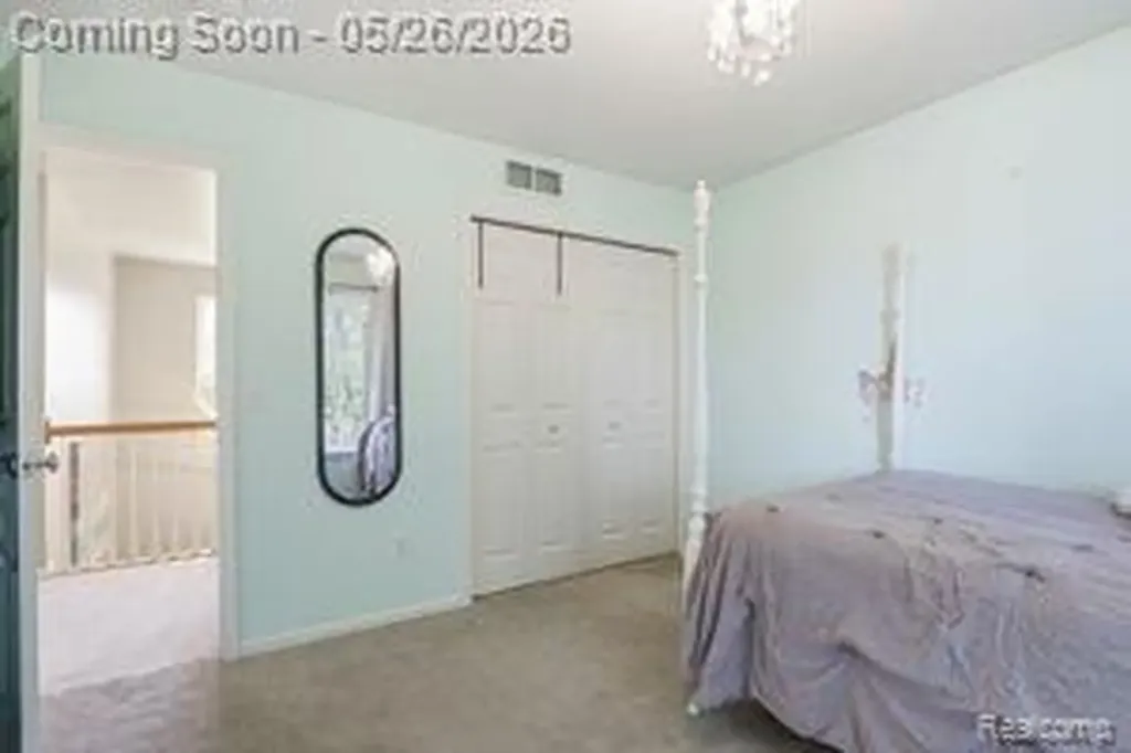 2389 Golfview Circle Fenton Charter Township MI 48430