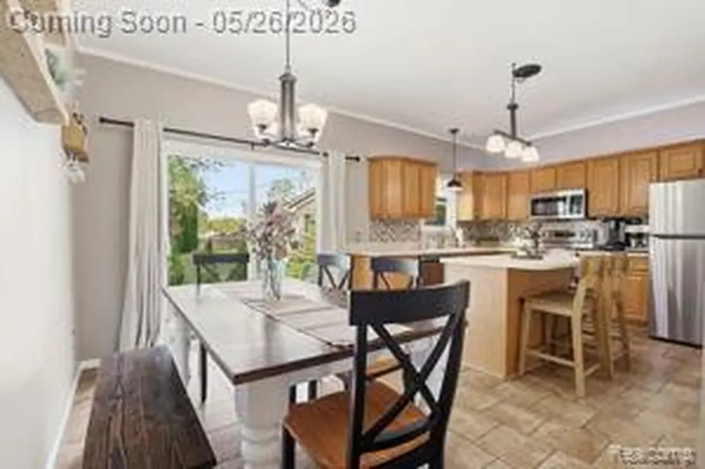2389 Golfview Circle Fenton Charter Township MI 48430