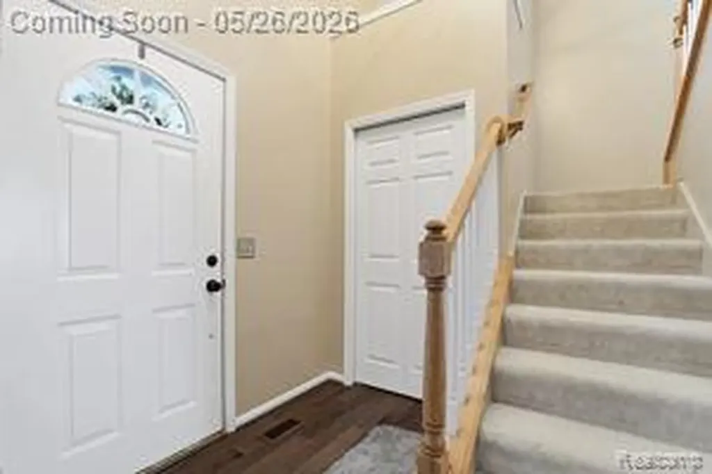 2389 Golfview Circle Fenton Charter Township MI 48430