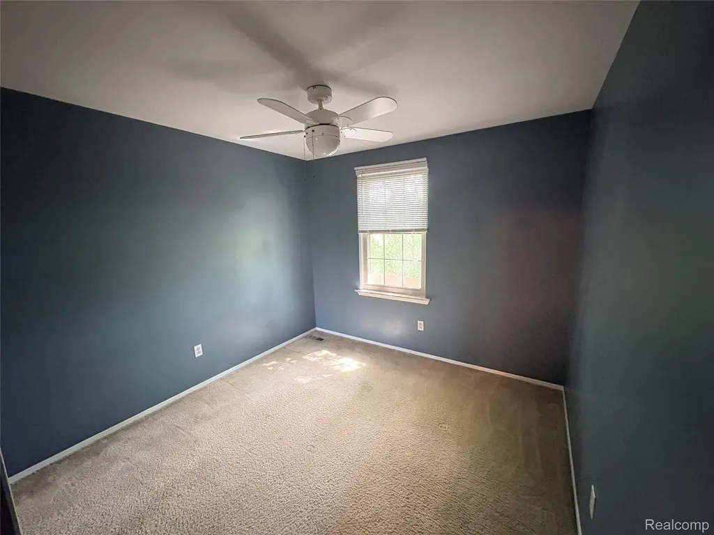 7595 Woodview Drive Waterford Charter Township MI 48327