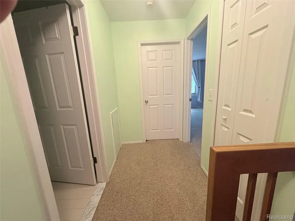 7595 Woodview Drive Waterford Charter Township MI 48327