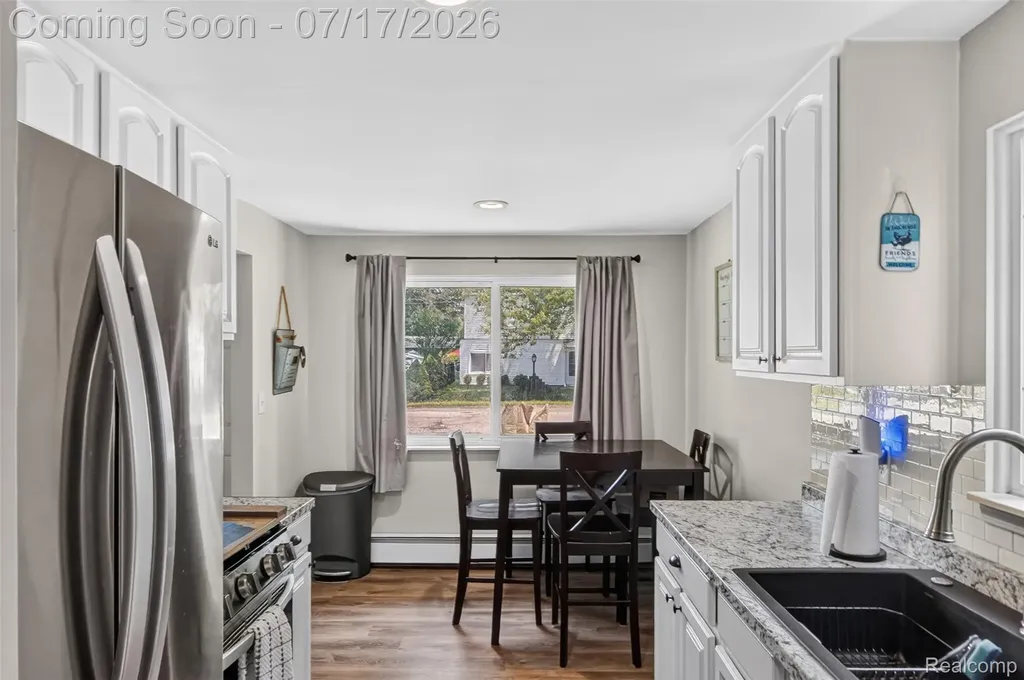 3045 Fisher Avenue Commerce Charter Township MI 48390