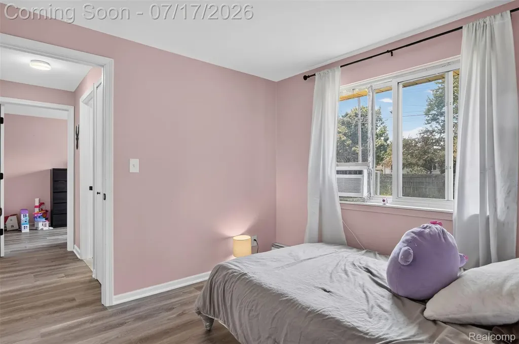 3045 Fisher Avenue Commerce Charter Township MI 48390