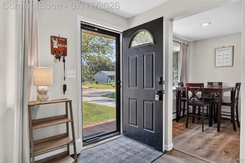 3045 Fisher Avenue Commerce Charter Township MI 48390
