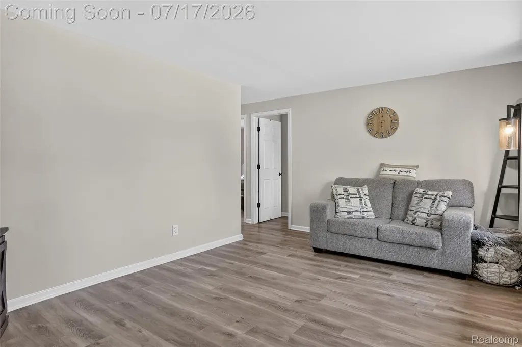 3045 Fisher Avenue Commerce Charter Township MI 48390