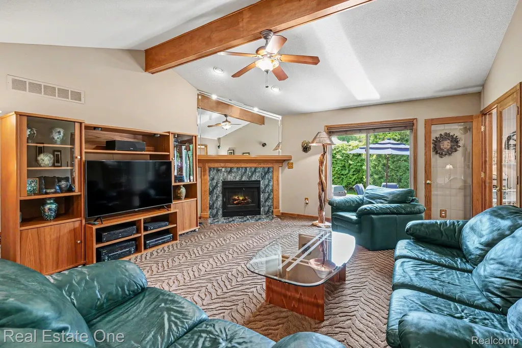 14972 River View Court Sterling Heights City MI 48313