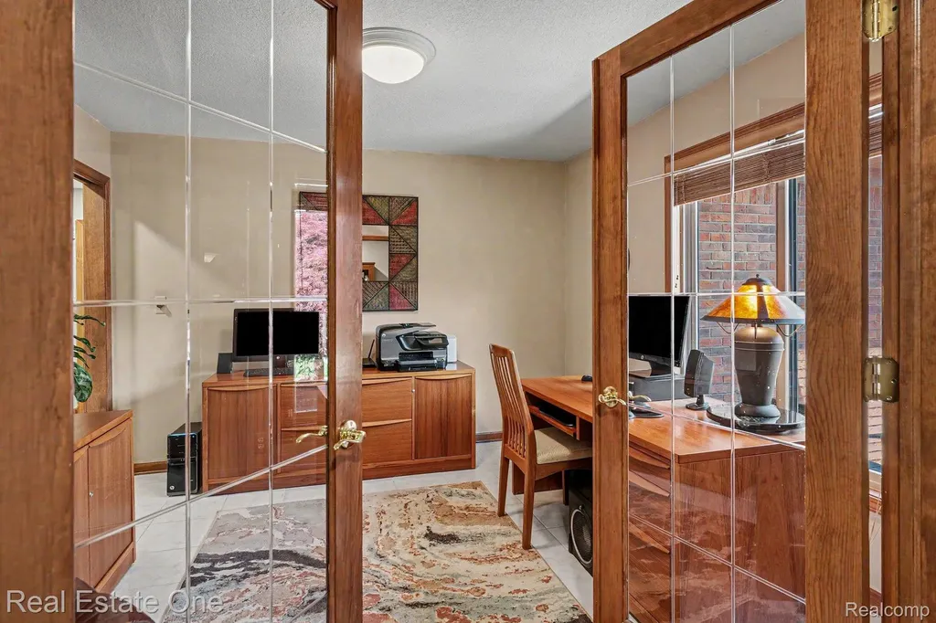 14972 River View Court Sterling Heights City MI 48313