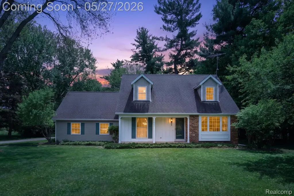 2240 Peppermill Road Lapeer Township MI 48446