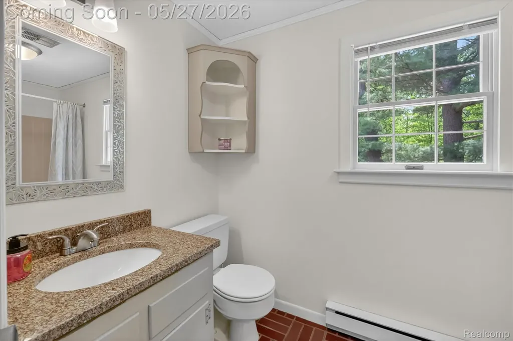 2240 Peppermill Road Lapeer Township MI 48446